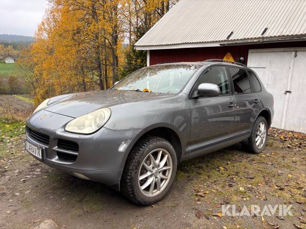 Porsche Cayenne TipTonic S 3.2 V6