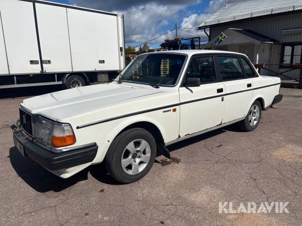 Volvo 240 GL