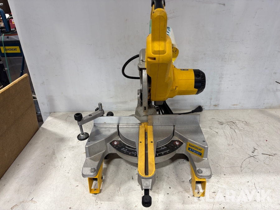 Kap & geringsåg Dewalt DW 777-QS