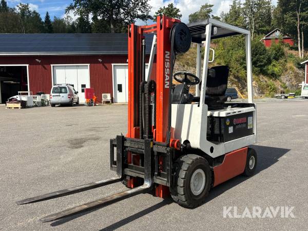 Motviktstruck Nissan RM02L20