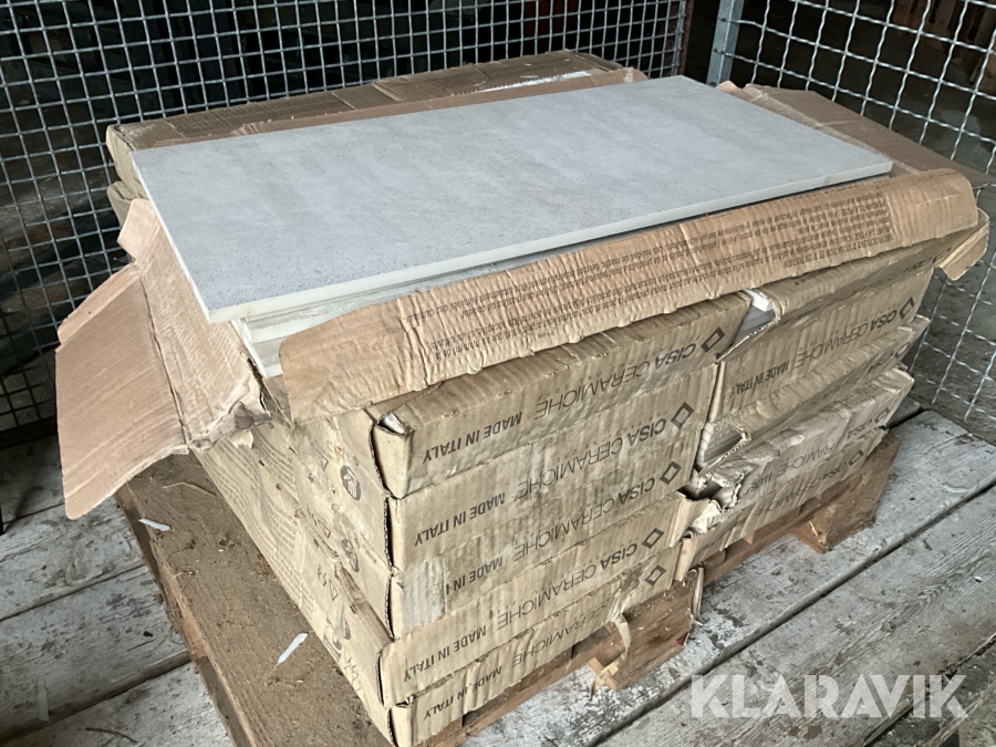 Klinker Cisaceramiche ljusgrå, 600x300x10 mm, 64 st, ca 11,5 m2