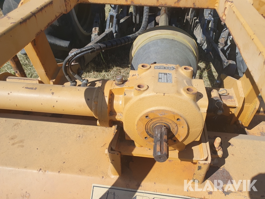 Betesputs / slaghack Berti EKR/S 300 Front eller bak