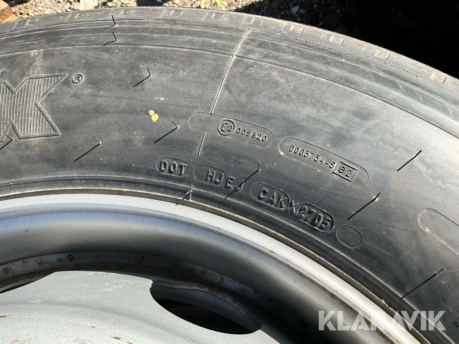 Lastbilsdäck Michelin 275/80R22,5 2st