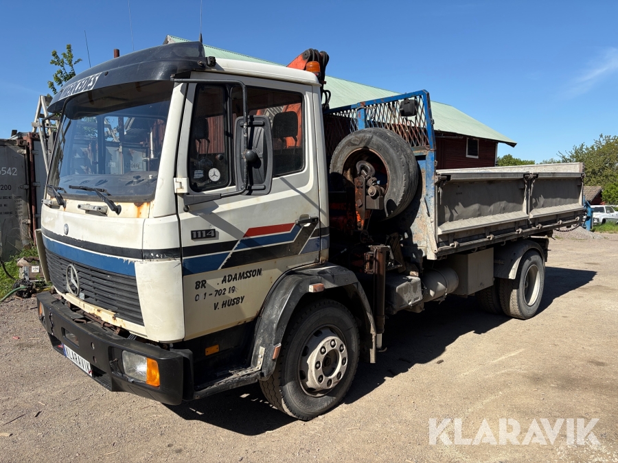 Lastbil Mercedes-Benz 1114 med kran & tipp