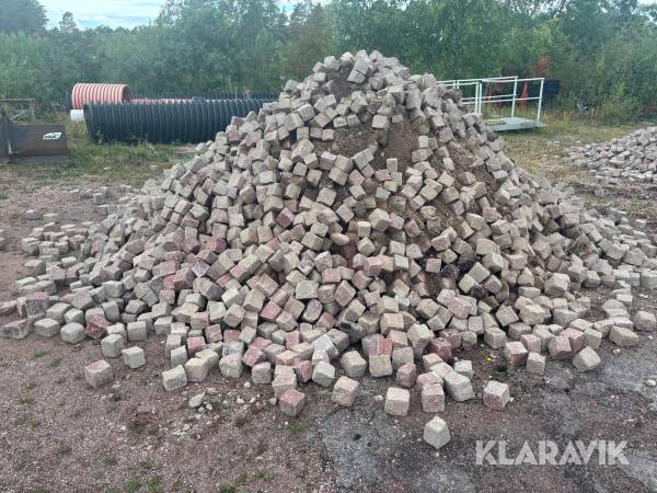 Marksten Älvdalssten cirka 90m2