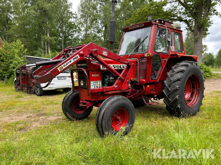 Traktor Volvo BM 650 med frontlastare
