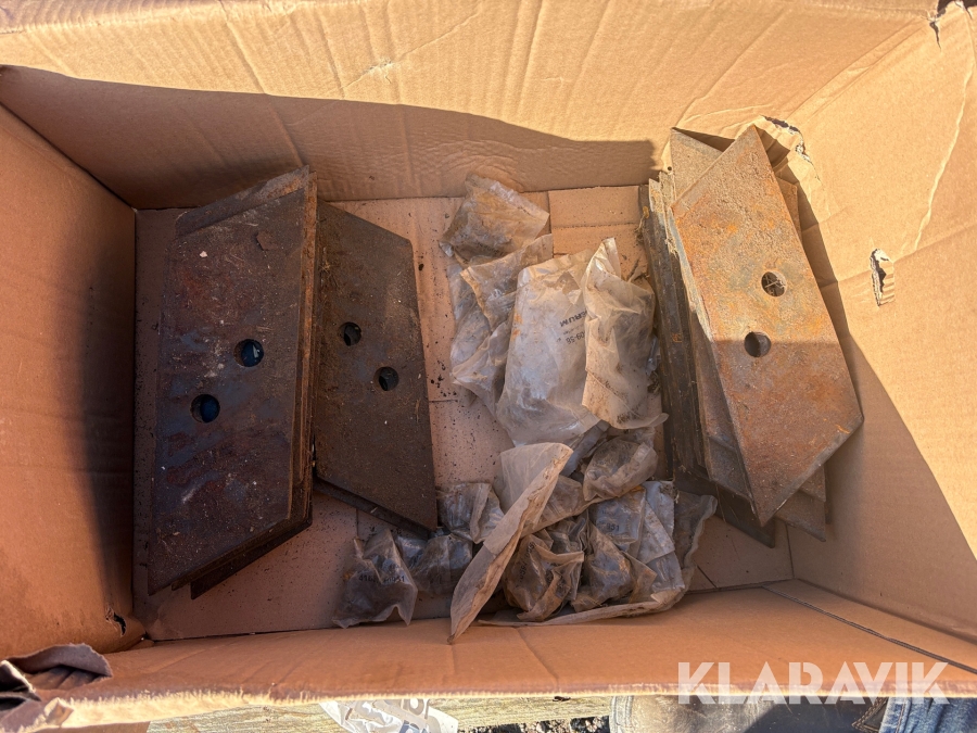 Spetsar till Överum plog ca 20 st