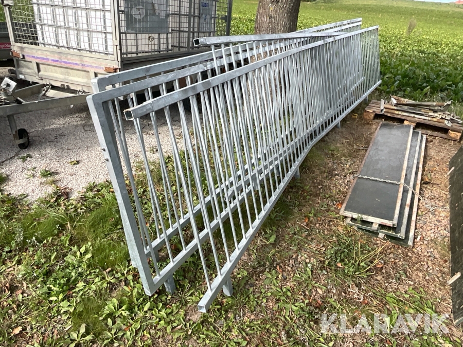 Galvat staket 21,7 m