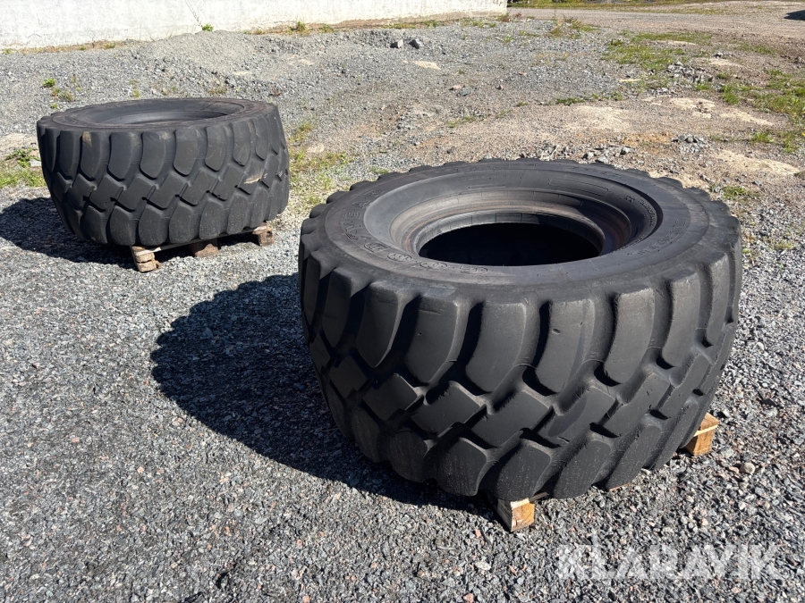 Entreprenaddäck Goodyear 650/65R25 2st