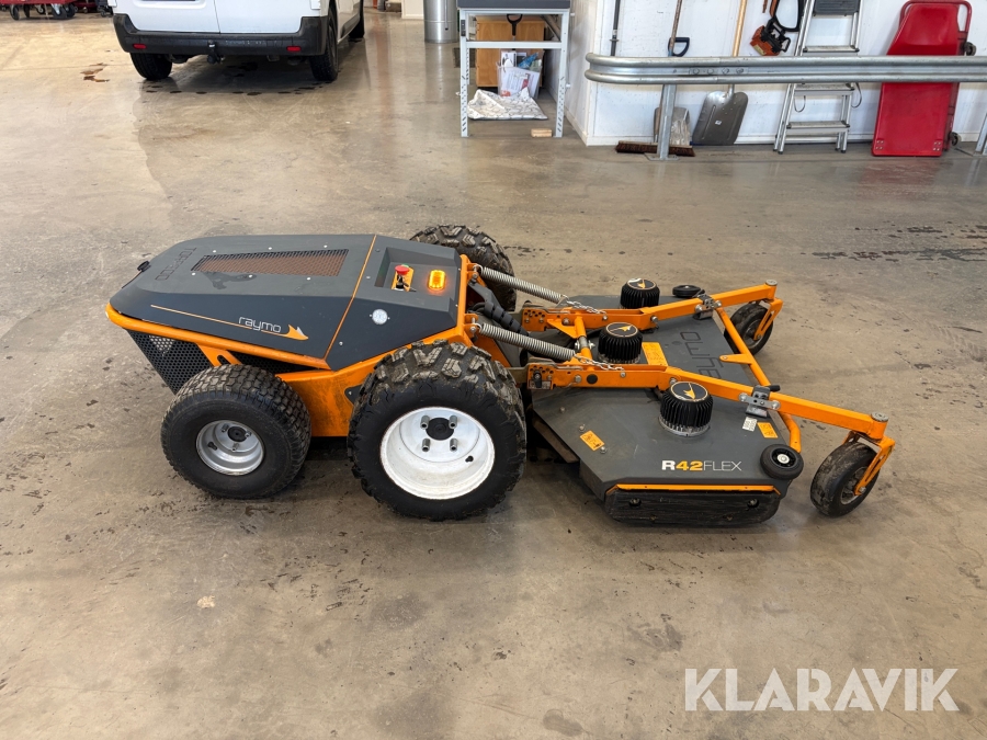 Gräsklippare Raymo Torpedo klippdäck R42 Flex radiostyrd