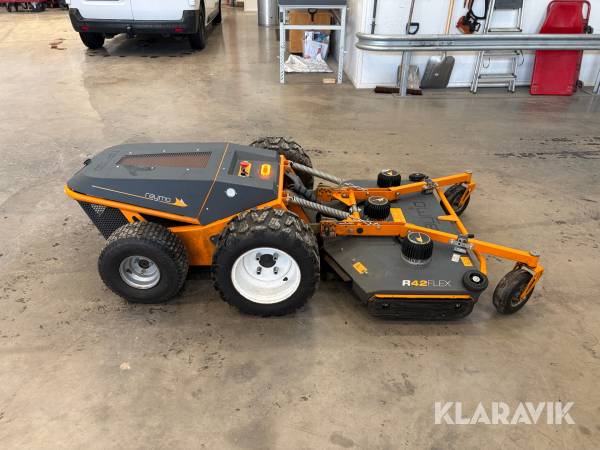 Gräsklippare Raymo Torpedo klippdäck R42 Flex radiostyrd