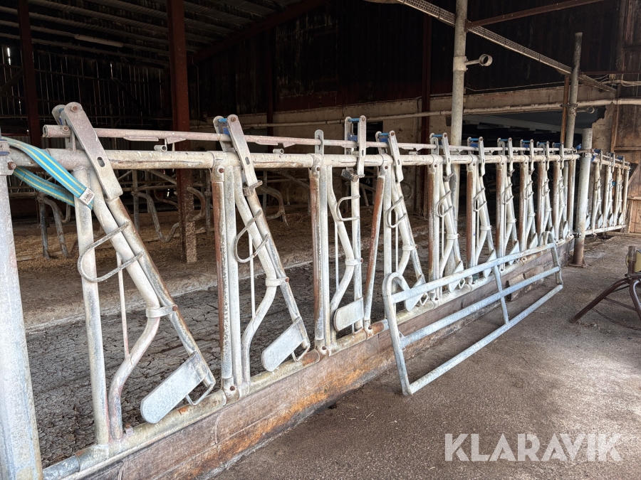 Fodergrind Agritubel låsbara 11m