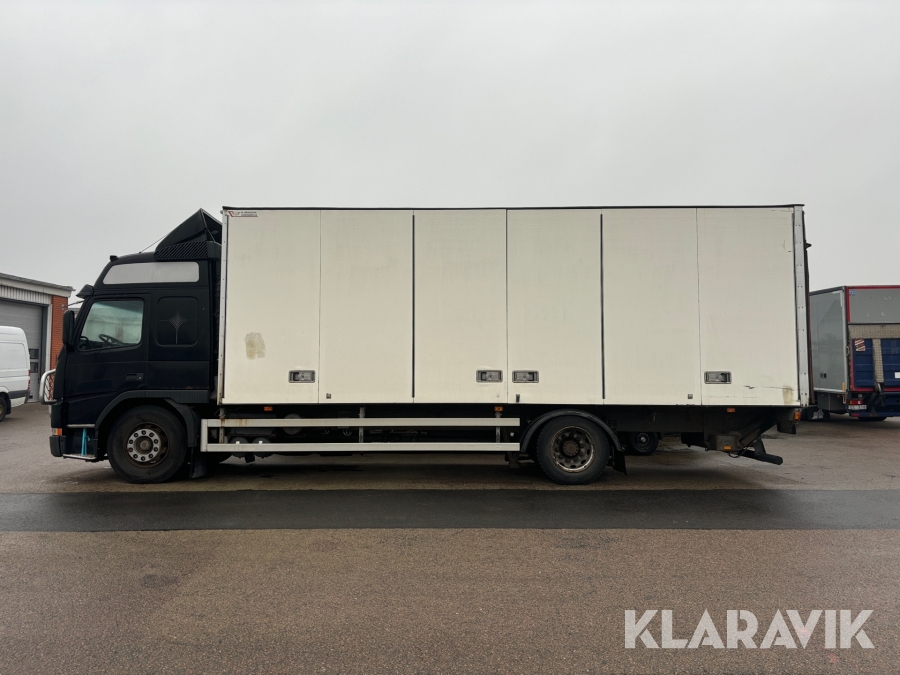 Fjärrbil Volvo FM7 bakgavellyft