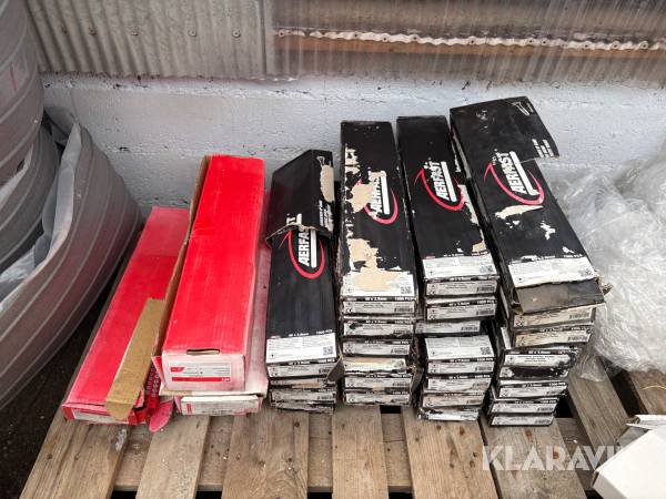 Skruvpaket 34 lådor