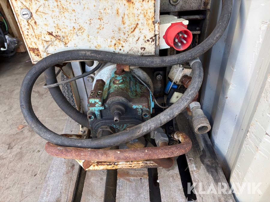 Diverse hydraulaggregat och maskiner