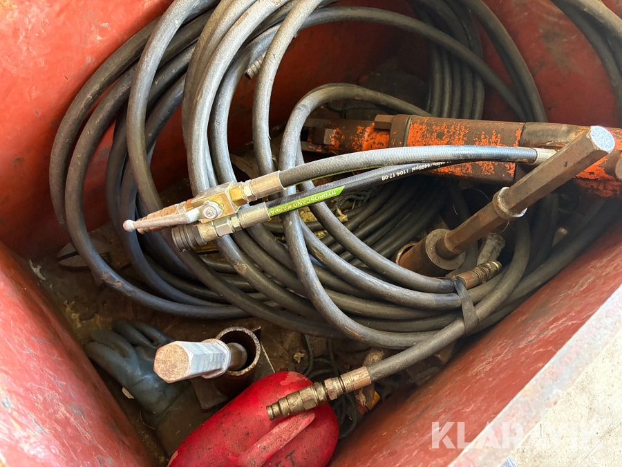 Diverse hydraulaggregat och maskiner