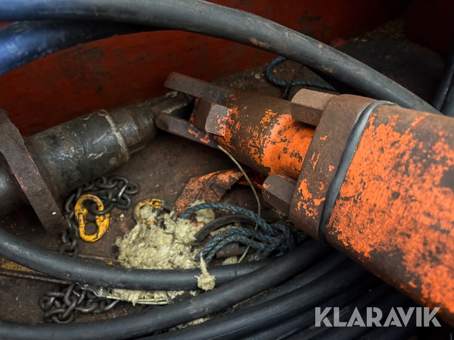 Diverse hydraulaggregat och maskiner