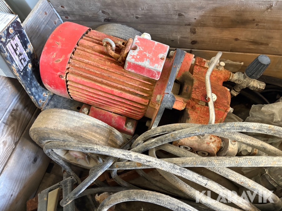 Diverse hydraulaggregat och maskiner