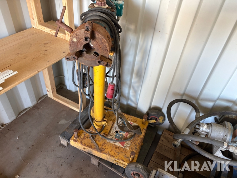 Diverse hydraulaggregat och maskiner