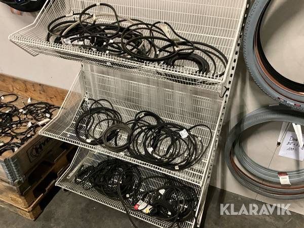 Parti med remmar till grönytemasiner/Vinterredskap