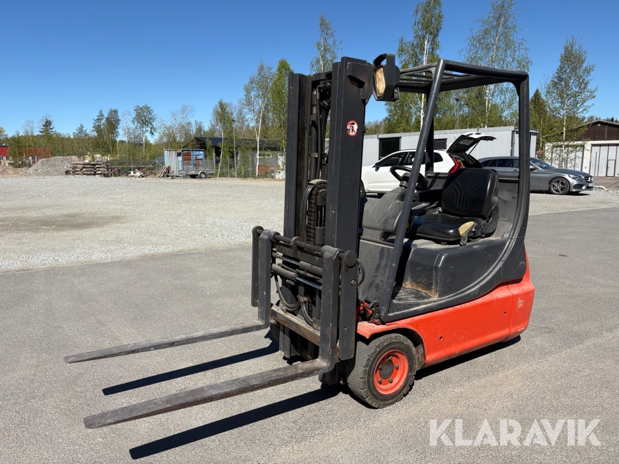 Truck Linde E16C
