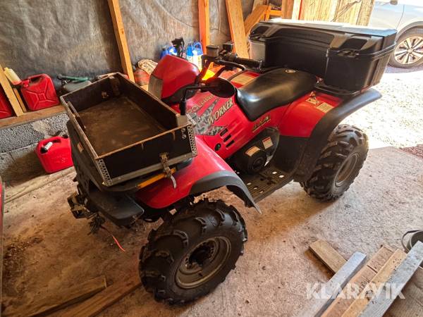 ATV Polaris Worker 4x4 med plog