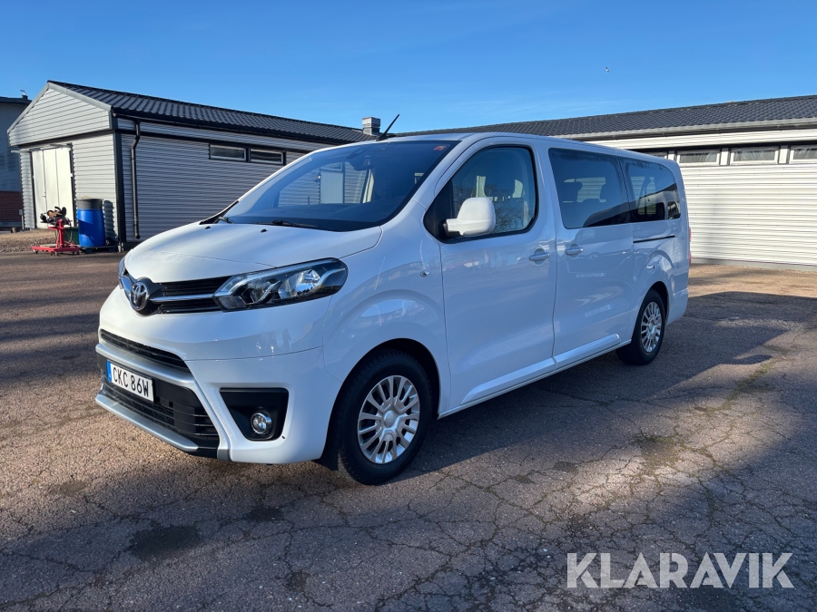 Minibuss Toyota Proace Verso
