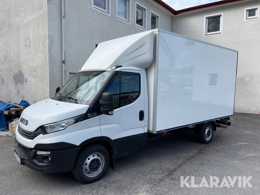Lätt lastbil Iveco Hi Matic 35-160 med bakgavellyft