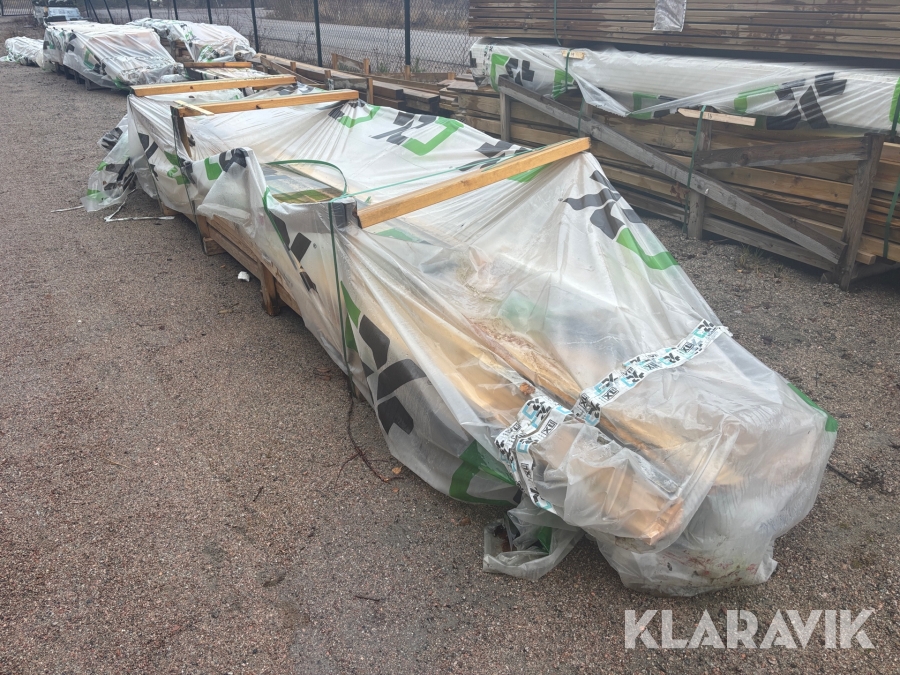 Virkespaket med läkt 26×48 samt råplan 22×95