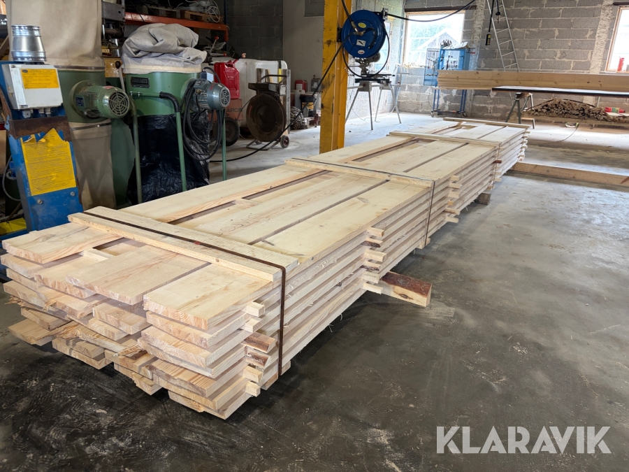 Kilsågat furugolv 30mm ca 25-30m2