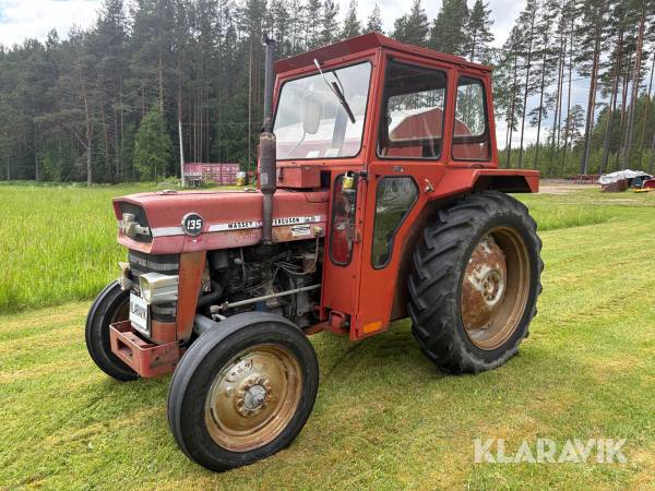 Veterantraktor Massey Ferguson 135