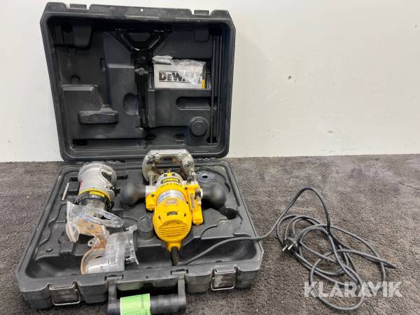 Fräsmaskinen för golvvärme Dewalt D26004