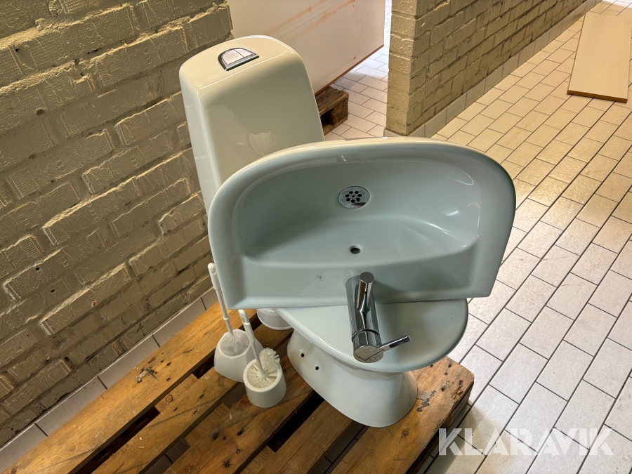 Toalett med handfat Gustavsberg