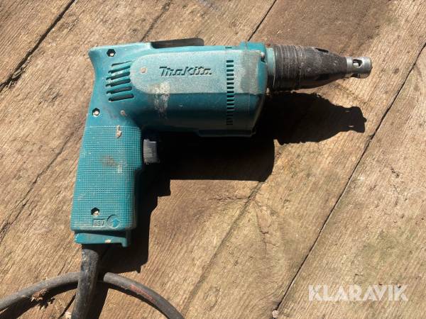 Skruvdragare Makita 6820V