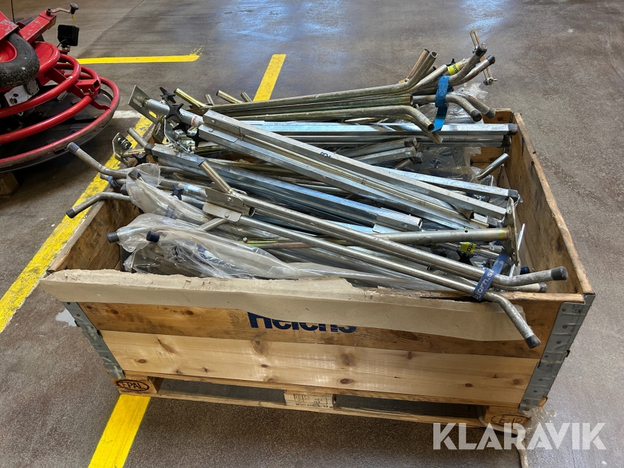 Universalstativ El-Björn m fl till byggbelysning 28 st