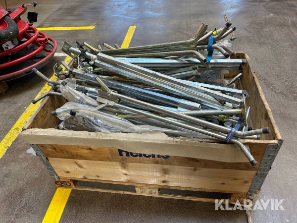 Universalstativ El-Björn m fl till byggbelysning 28 st