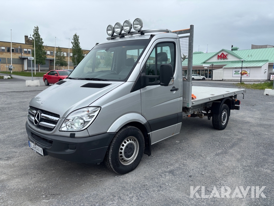 Flakbil Mercedes-Benz Sprinter 319 CDI V6 med tippflak