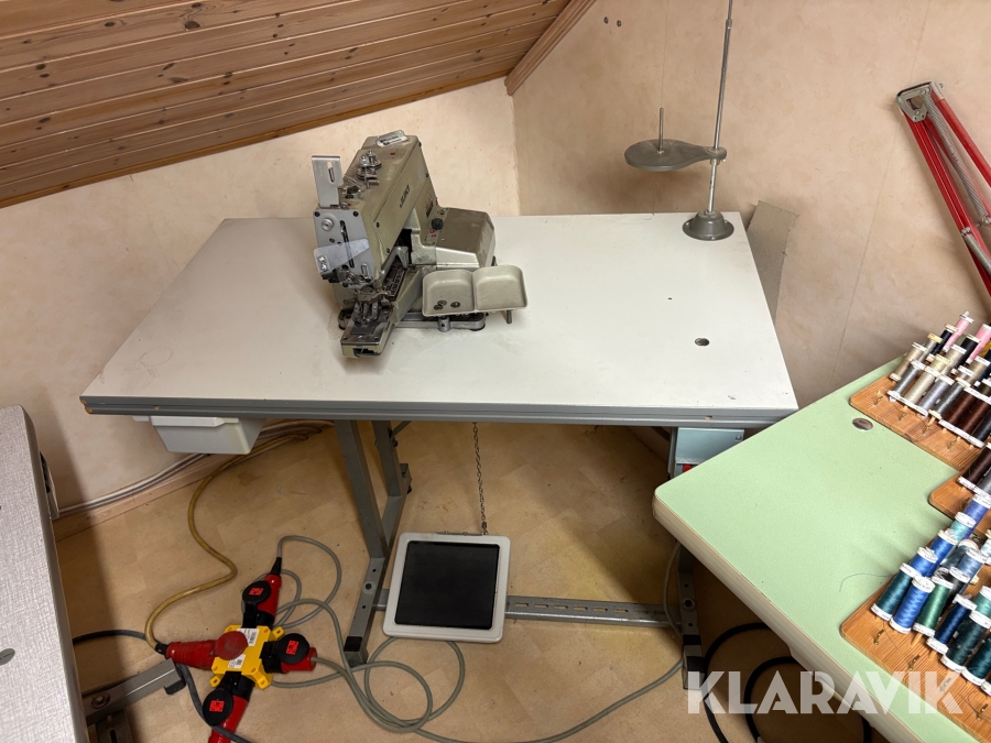 Symaskin Juki MB-373 för knappar