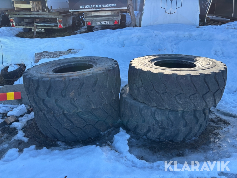 Entrepenaddäck 20.5R25 ( sommar )