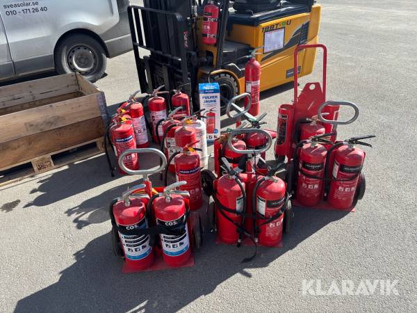 Brandsläckare med tillbehör