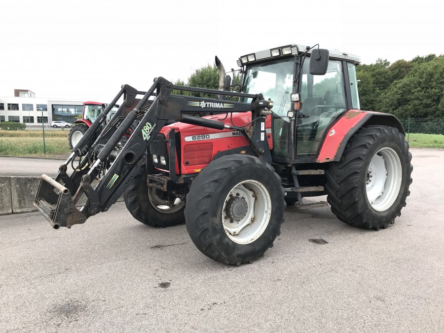 Traktor med lastare MF 6280