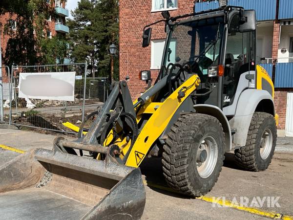 Hjullastare Kramer 5055 med vikplog, sandspridare & skopa
