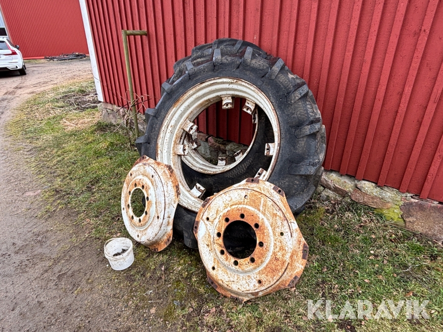 Dubbelmontage 13.6/12R38 2 st