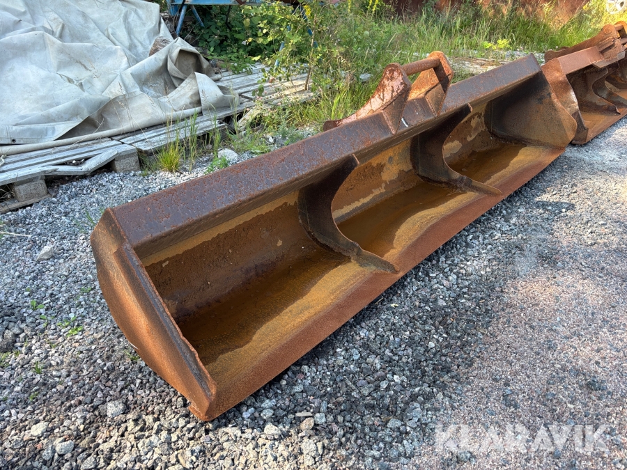 Bredskopa 2.70m S45