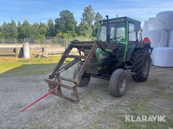 Traktor Deutz D 5207C med frontlastare