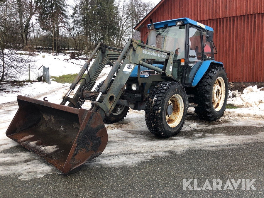 Traktor Ford 4630 4WD med frontlastare