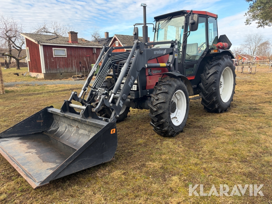 Traktor Valmet 465
