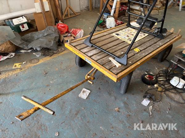 Fyrhjulsvagn Hörby Bruk med broms