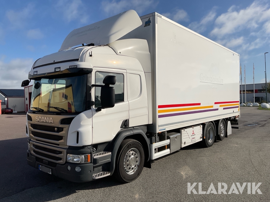 Lastbil Scania P410 med kyl
