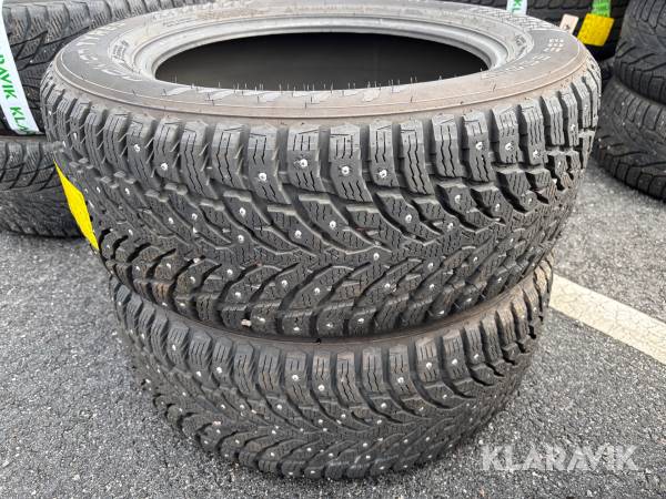 Vinterdäck Nokian Hakkapelitta 235/55-17 dubb